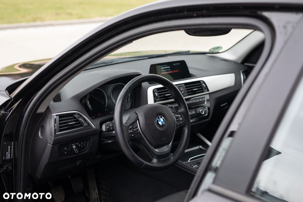 BMW Seria 1 118d - 15