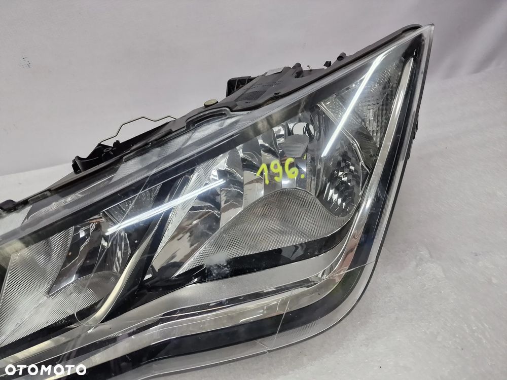 SEAT LEON 3 III 12- LEWA ZWYKŁA LAMPA PRZEDNIA PRZÓD , NR 5F1941005A , NR AUKCJI LA196 - 7