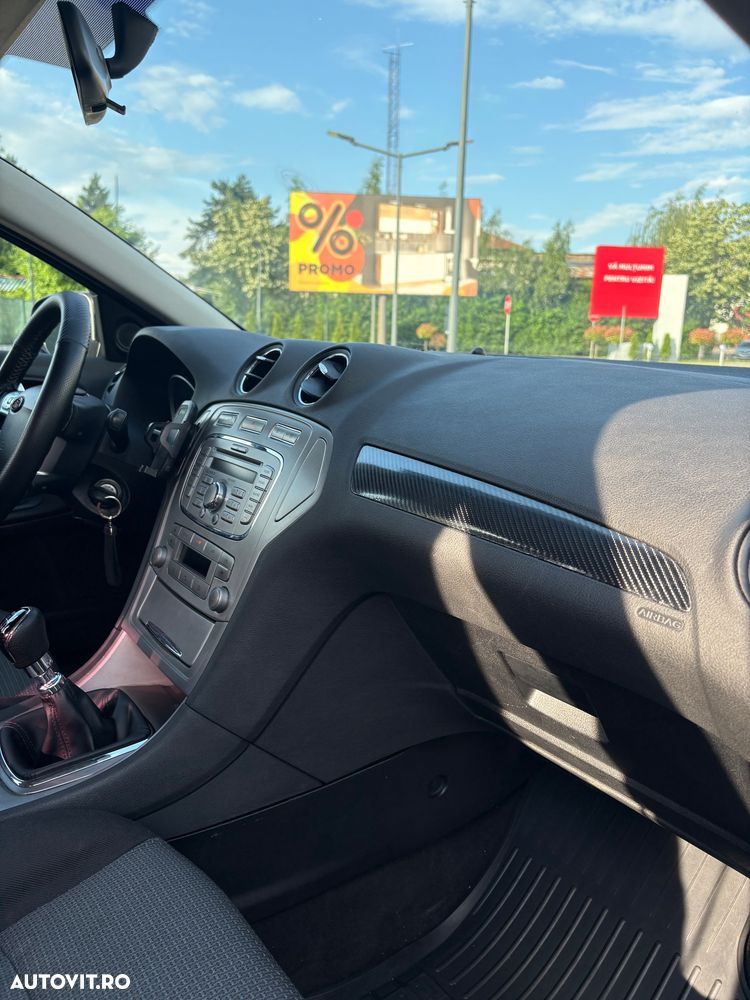 Ford Mondeo 1.8 TDCi Trend - 19