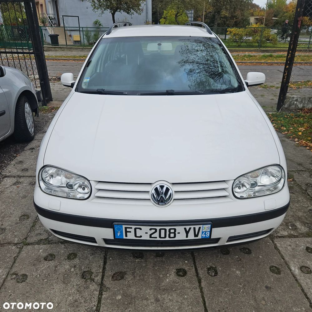 Volkswagen Golf IV 2.0 4Mot Highline - 1