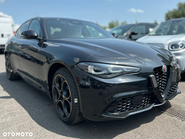 Alfa Romeo Giulia 2.0 Turbo Intensa Q4
