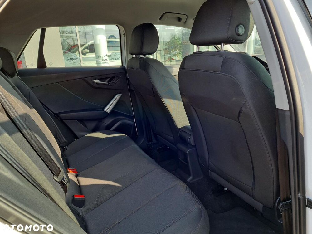 Audi Q2 30 TFSI - 15