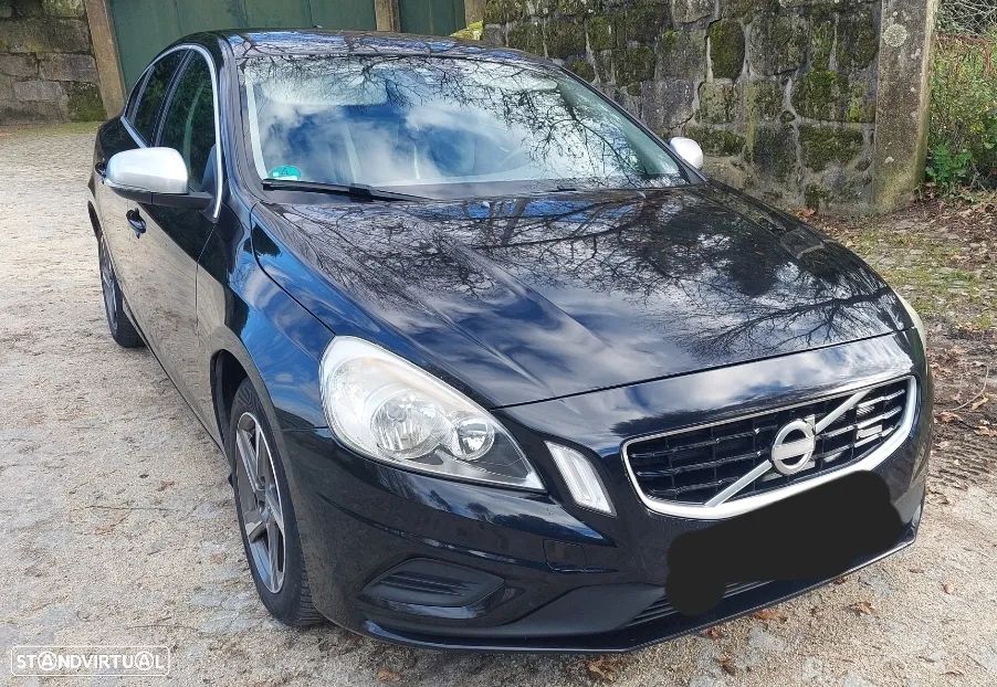 Volvo S60 D2 Powershift RDesign