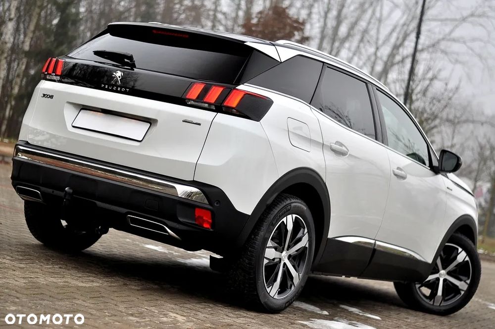 Peugeot 3008 1.2 PureTech Allure S&S - 16