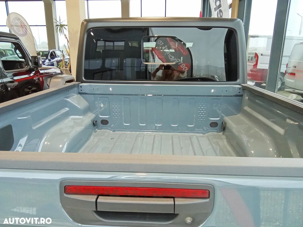 Jeep Gladiator - 11