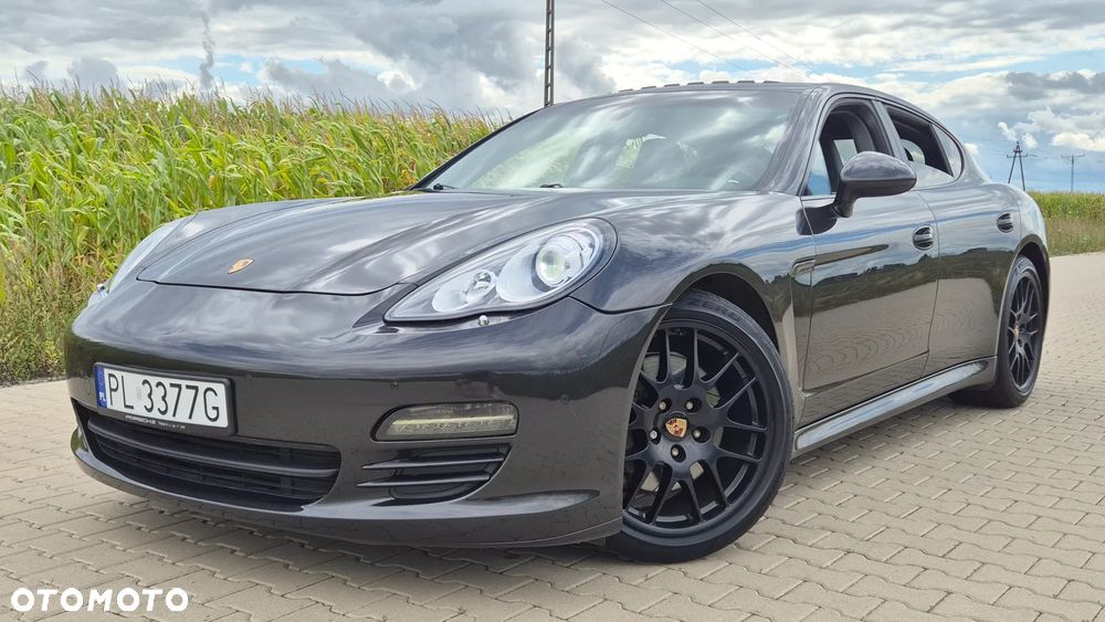 Porsche Panamera - 24