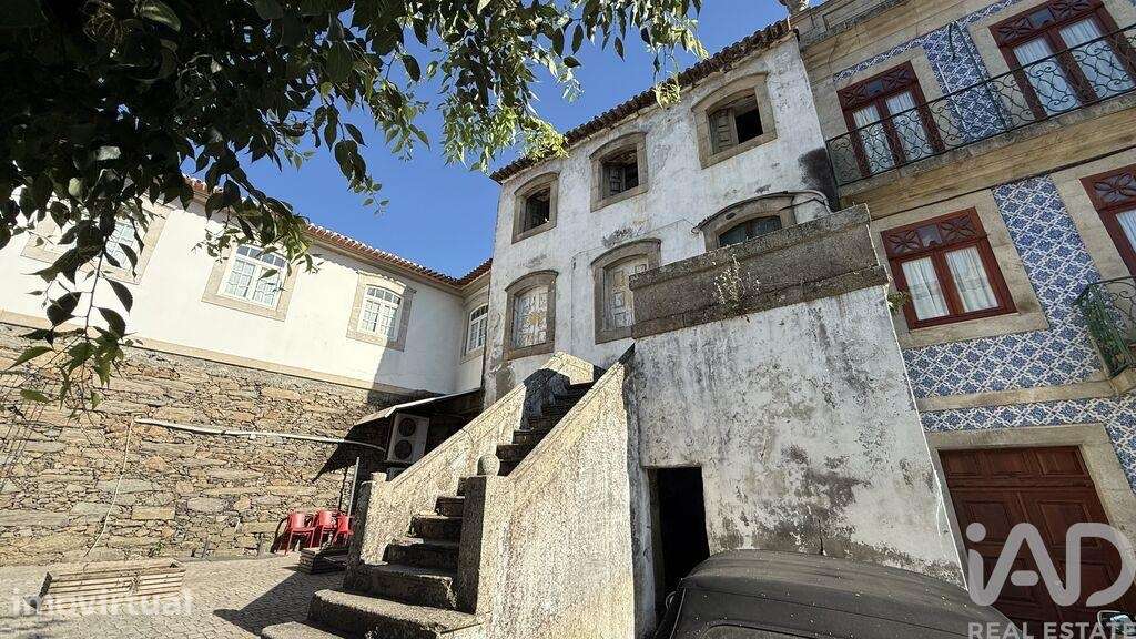 Casa / Villa em Peso da Régua e Godim de 320 m2 - Grande imagem: 2/21