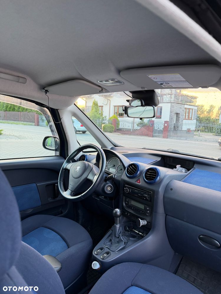 Peugeot 1007 - 9