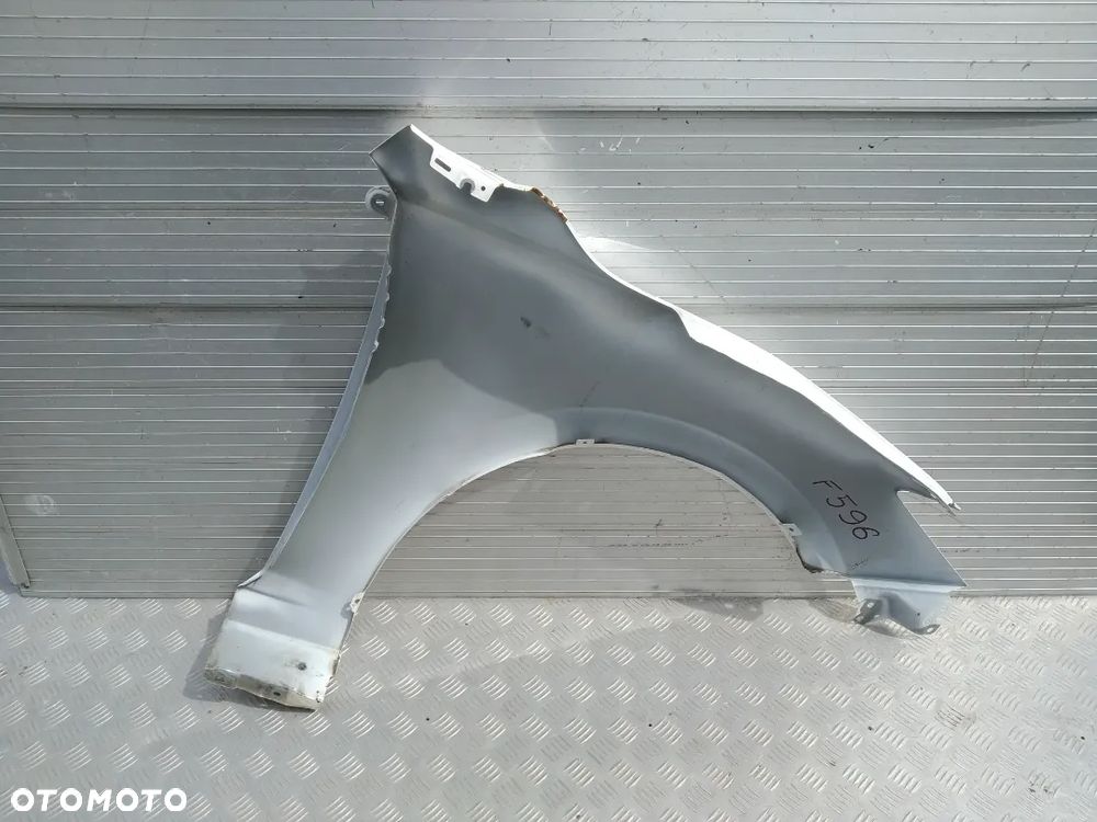 E756/F596/F564/B875/F750/H114/H564 LEWY BŁOTNIK MAZDA 3 III 2013 - 2016 - 4