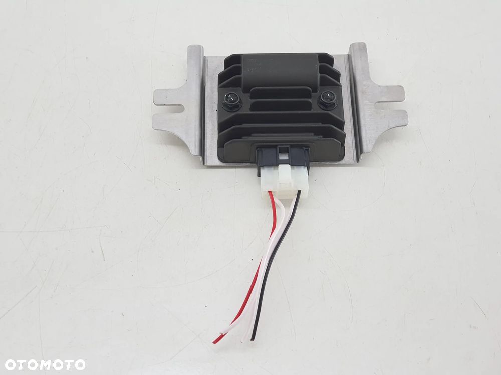 REGULATOR NAPIECIA  YAMAHA XSR 125 MT - 1