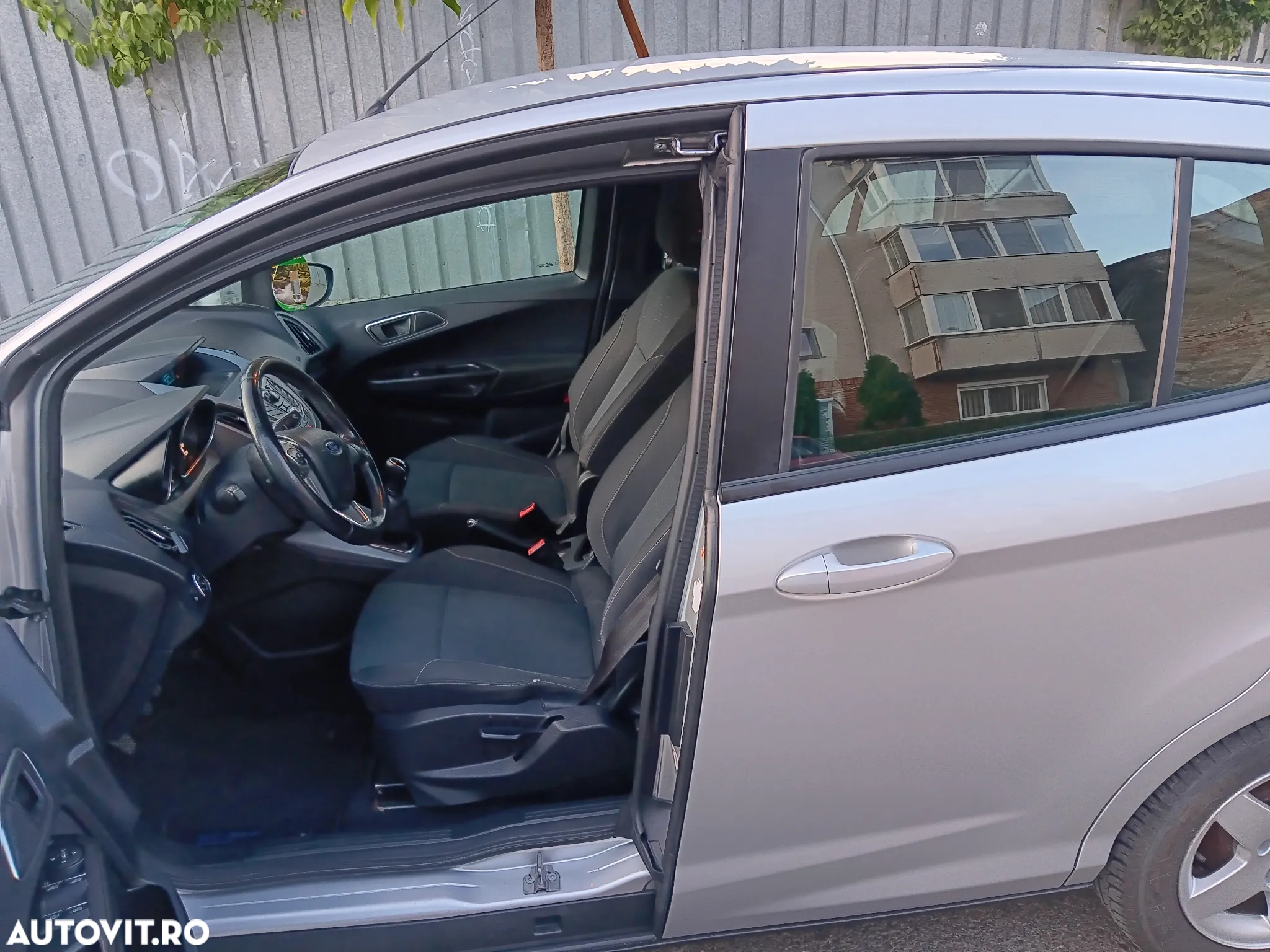 Ford B-Max 1.5 TDCi Ambiente - 12