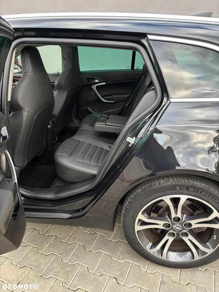 Opel Insignia - 16