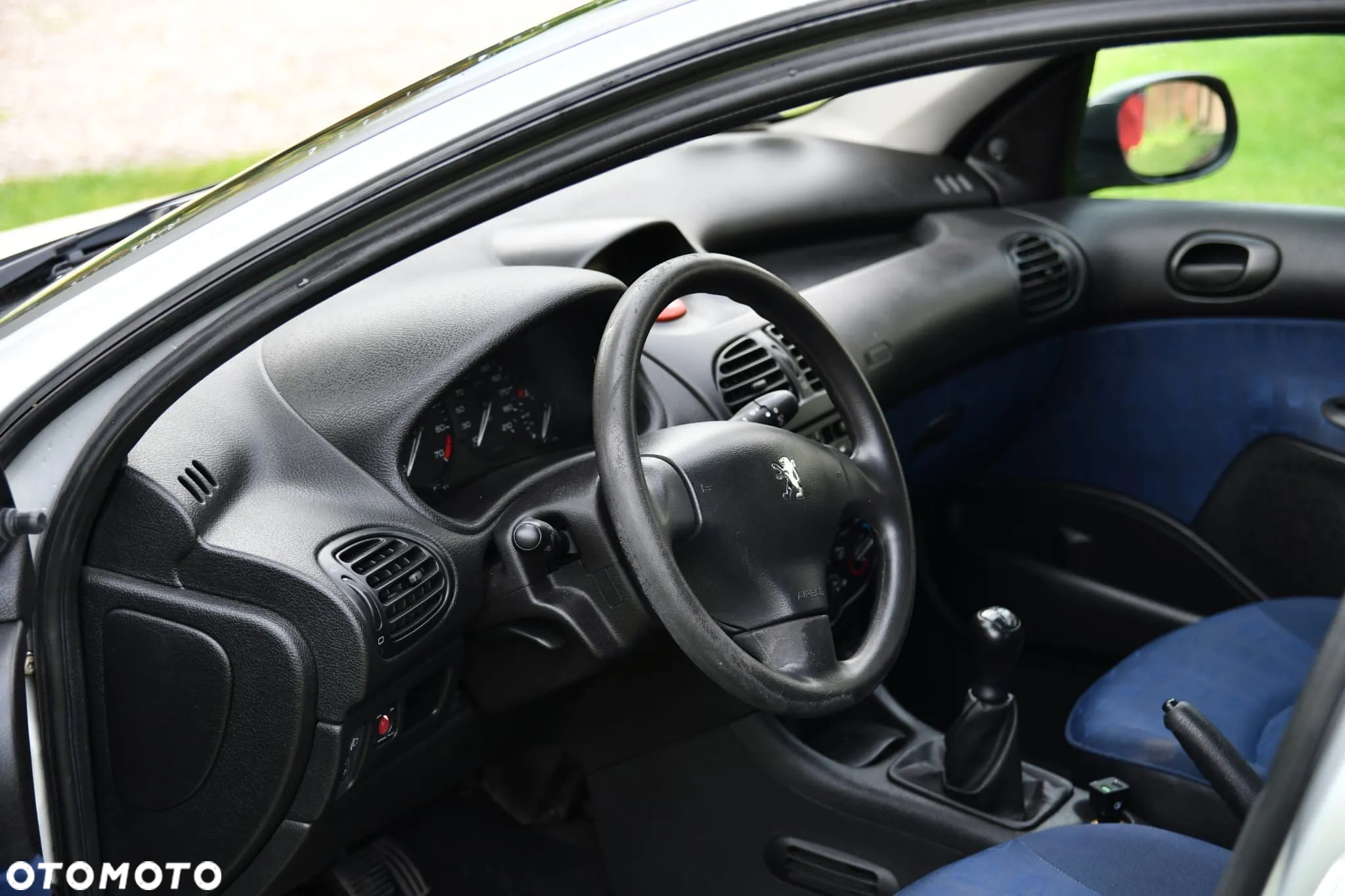 Peugeot 206 - 3