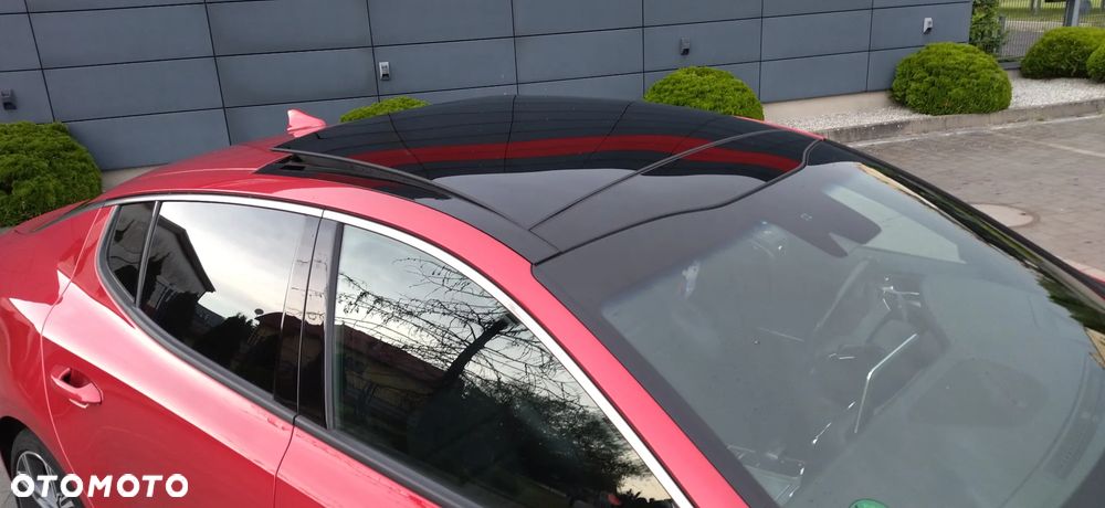 Kia Stinger - 8
