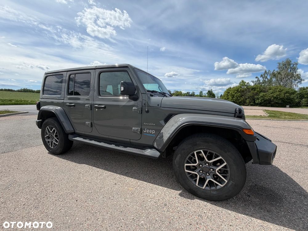 Jeep Wrangler - 5