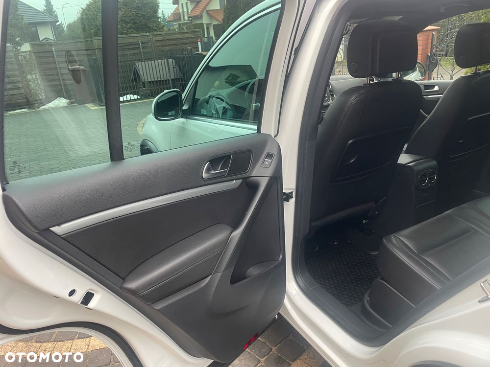 Volkswagen Tiguan 2.0 TDI 4Mot R-Style DSG - 34