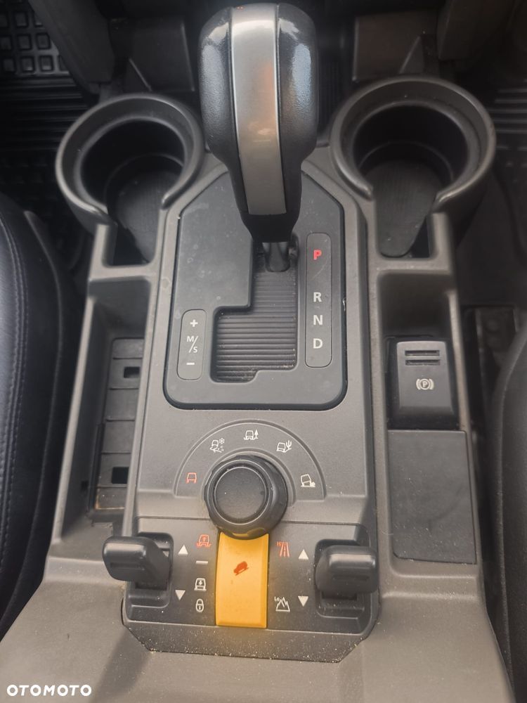 Land Rover Discovery TD V6 SE - 3