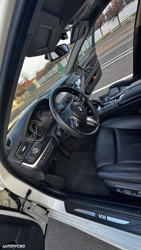 BMW Seria 5 530d xDrive AT - 12