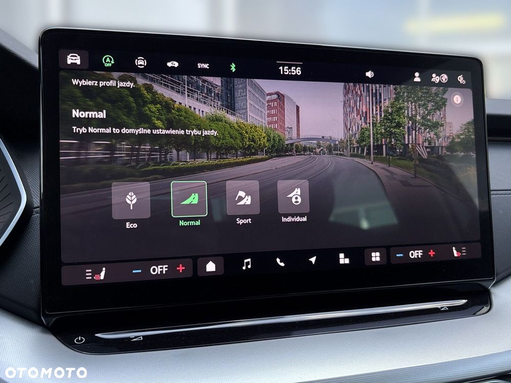 Skoda Octavia 1.5 TSI mHEV Selection DSG - 25