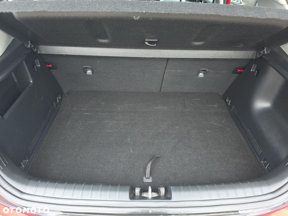 Kia Stonic 1.2 M - 12