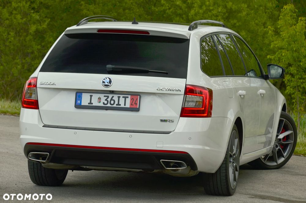 Skoda Octavia 2.0 TSI RS - 4