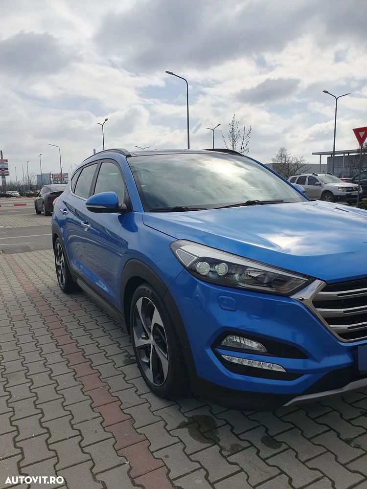 Hyundai Tucson 2.0 CRDI 4WD Automatik Style - 6