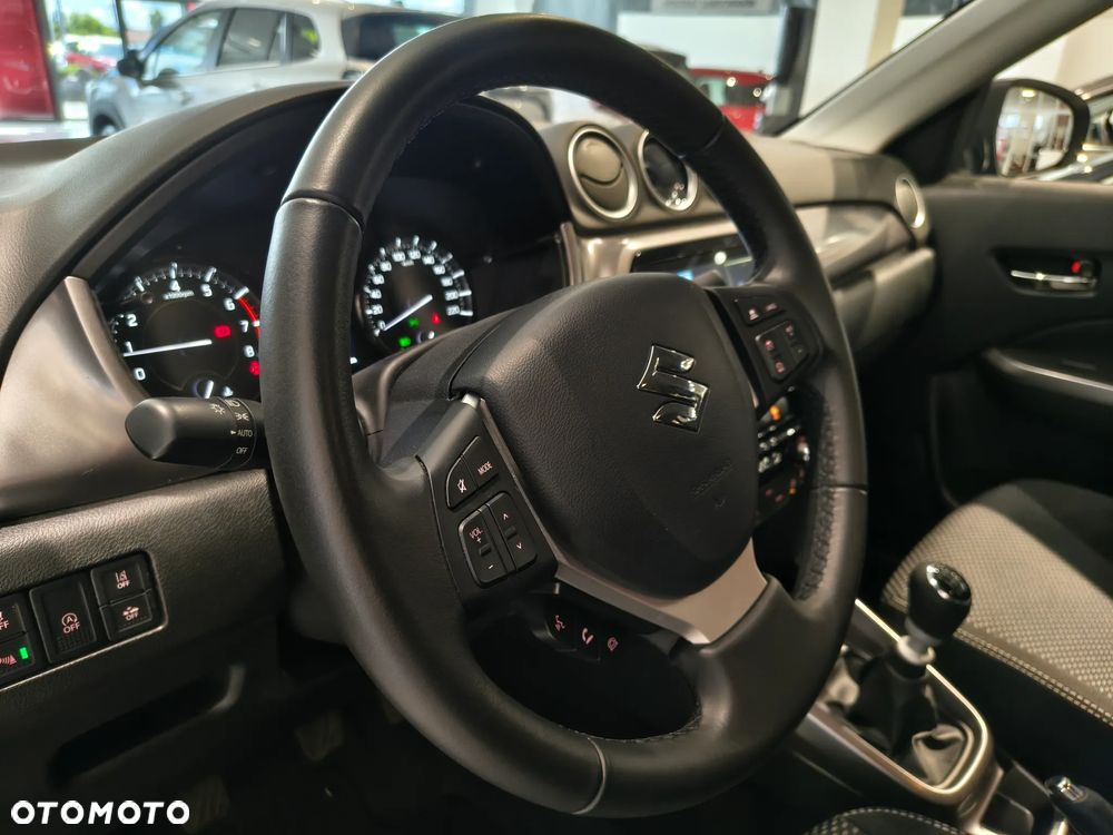 Suzuki Vitara 1.4 Boosterjet mHEV Premium Plus 2WD - 13