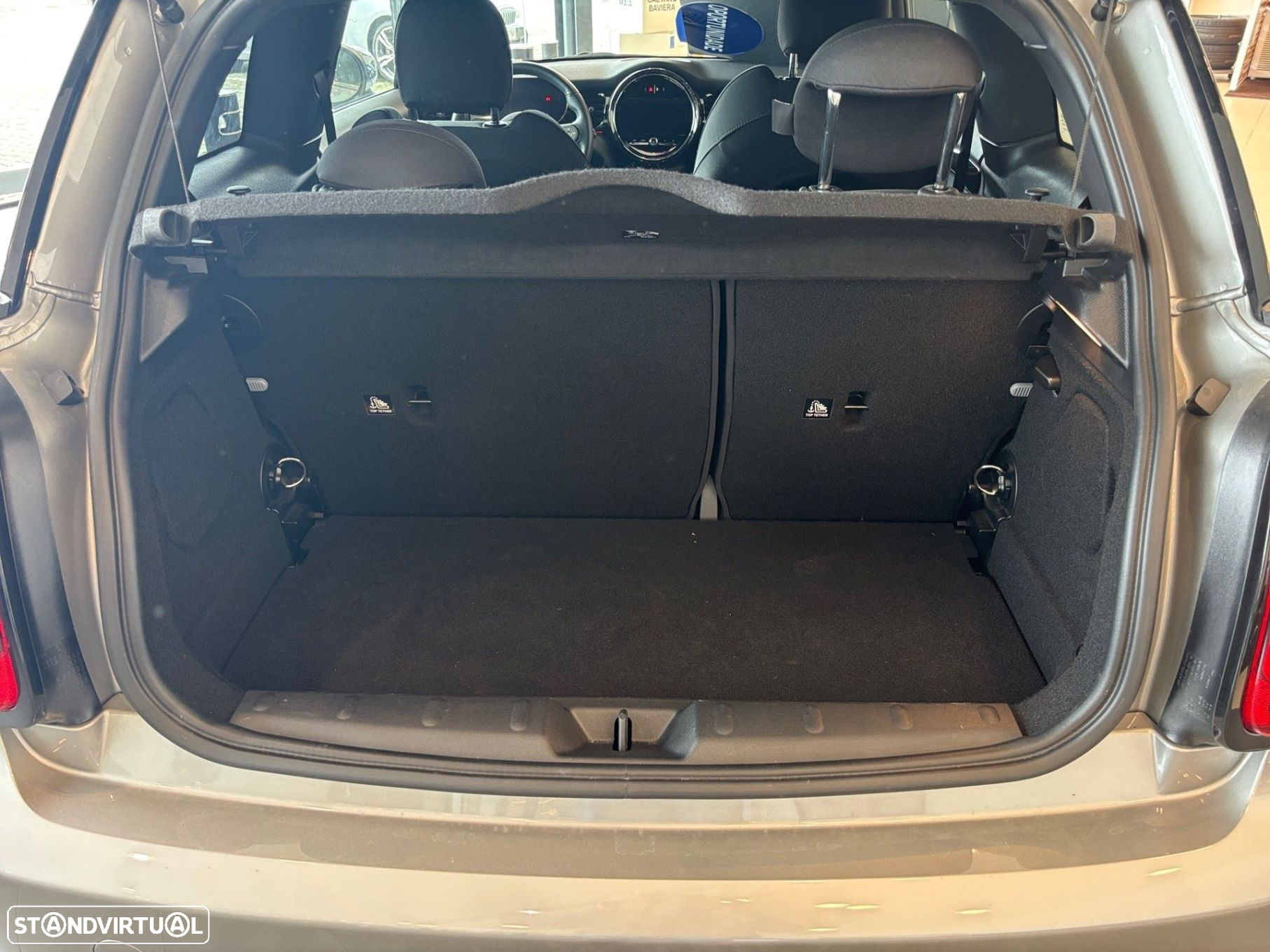 MINI 3 Portas Cooper SE - 11