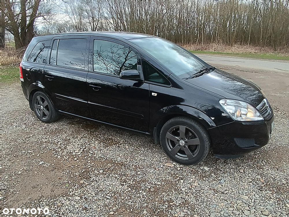 Opel Zafira - 4