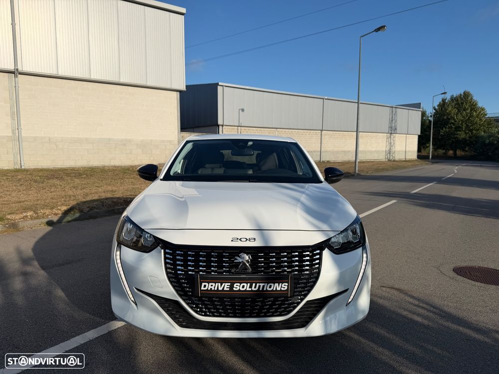 Peugeot e-208 Allure Pack - 7