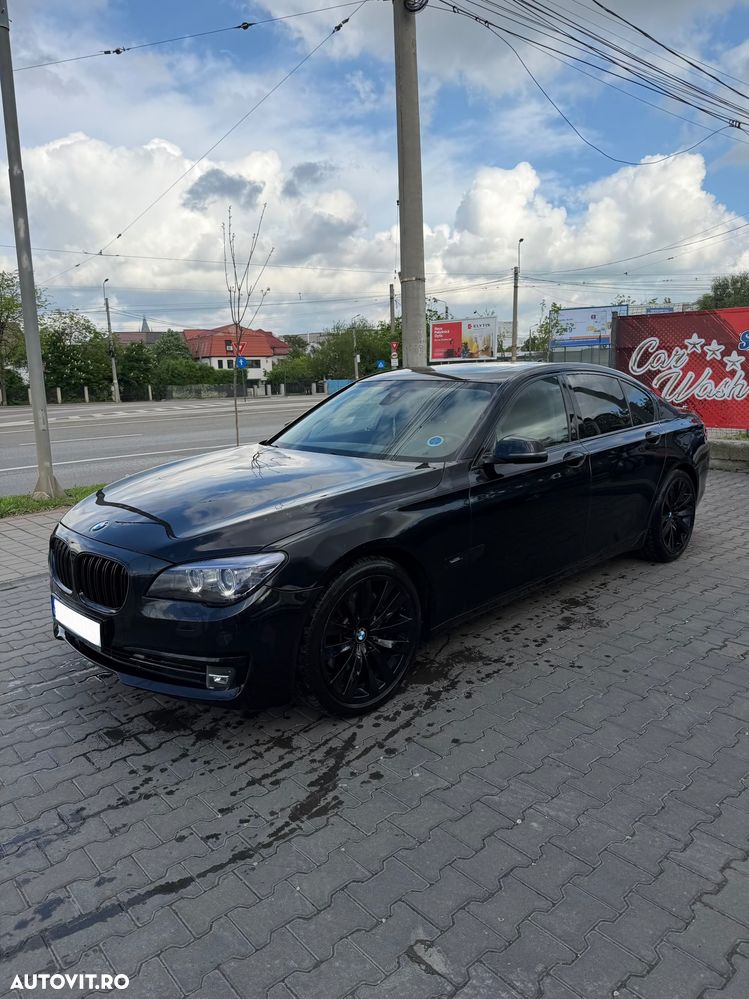 BMW Seria 7 730d xDrive - 14