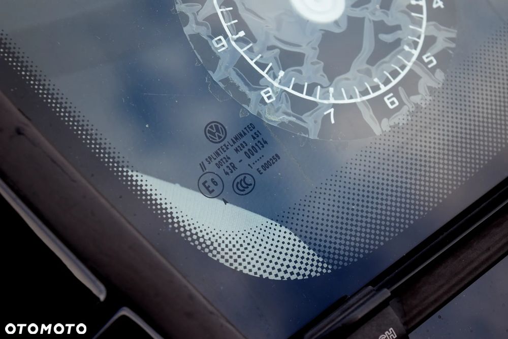 Volkswagen Passat - 16