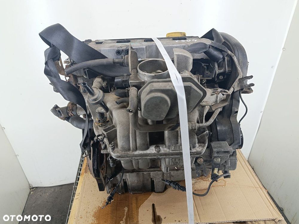 SILNIK OPEL ASTRA G BERTONE X18XE1 1.8 16V - 6