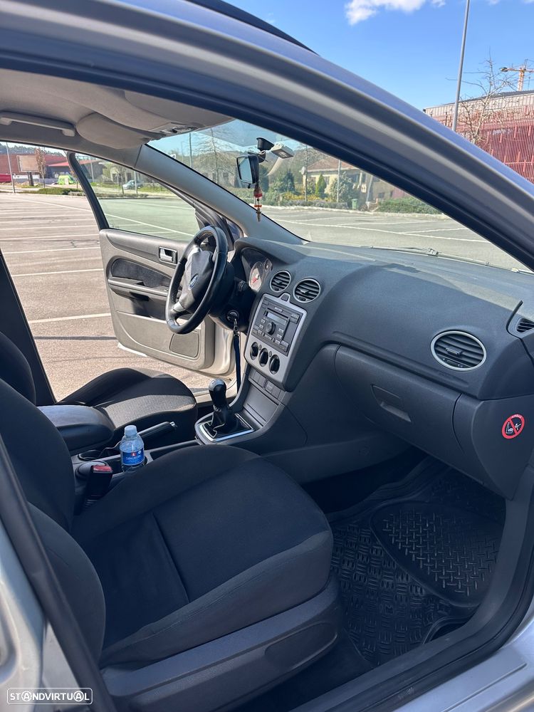 Ford Focus SW 1.6 TDCi Sport - 13