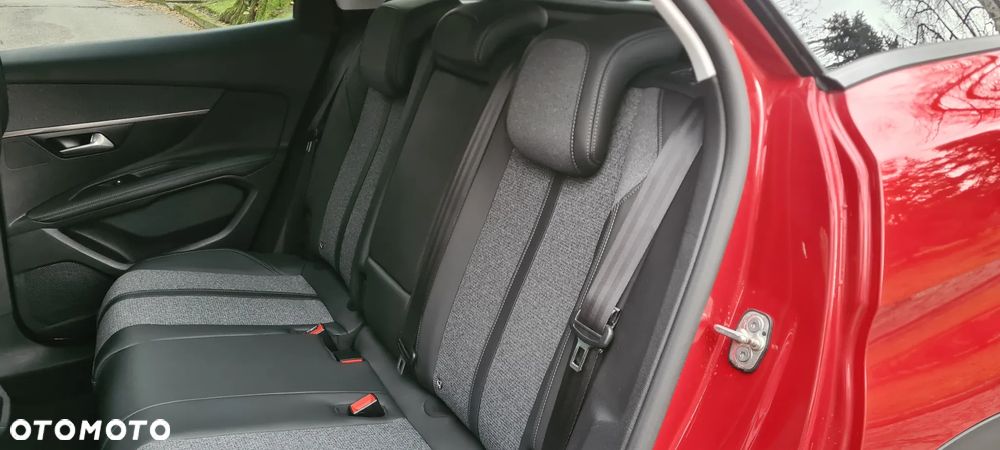 Peugeot 3008 1.5 BlueHDi Allure S&S EAT8 - 15