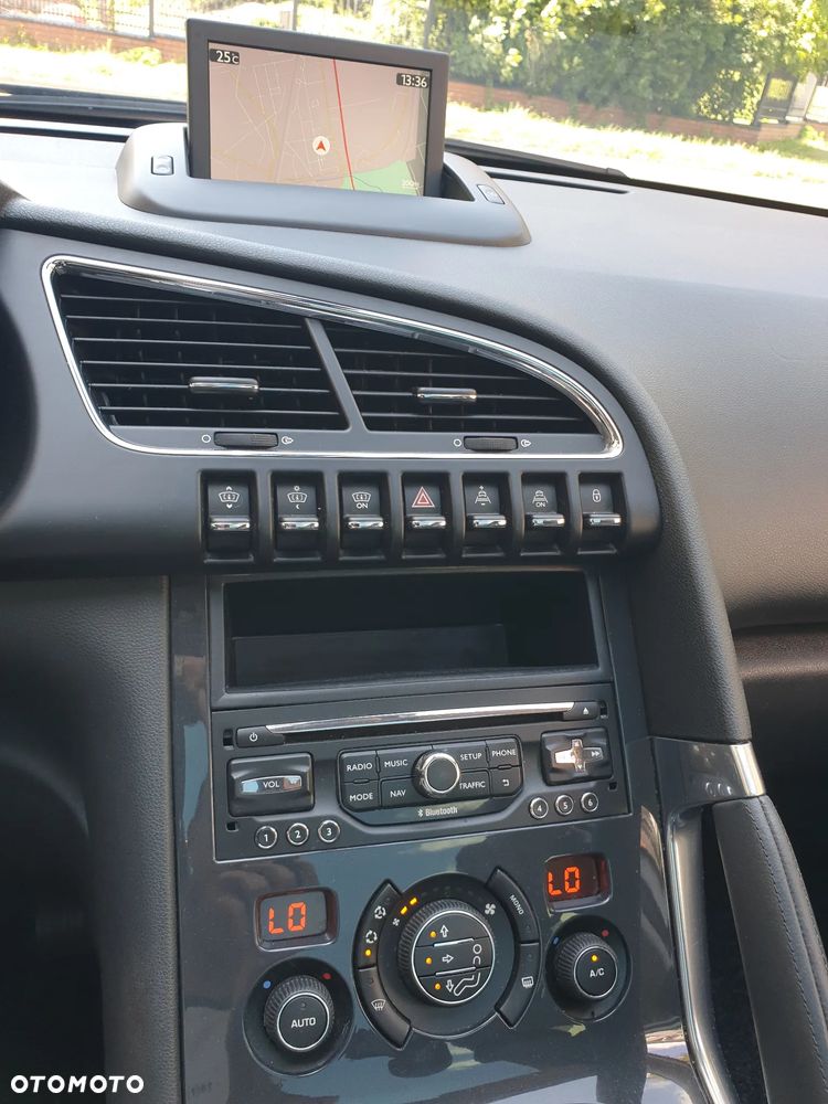 Peugeot 3008 HDi 150 Allure - 30