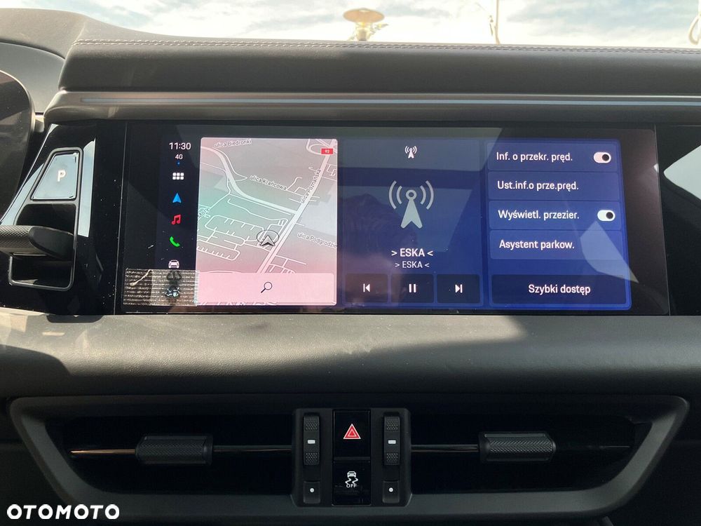 Porsche Macan - 30