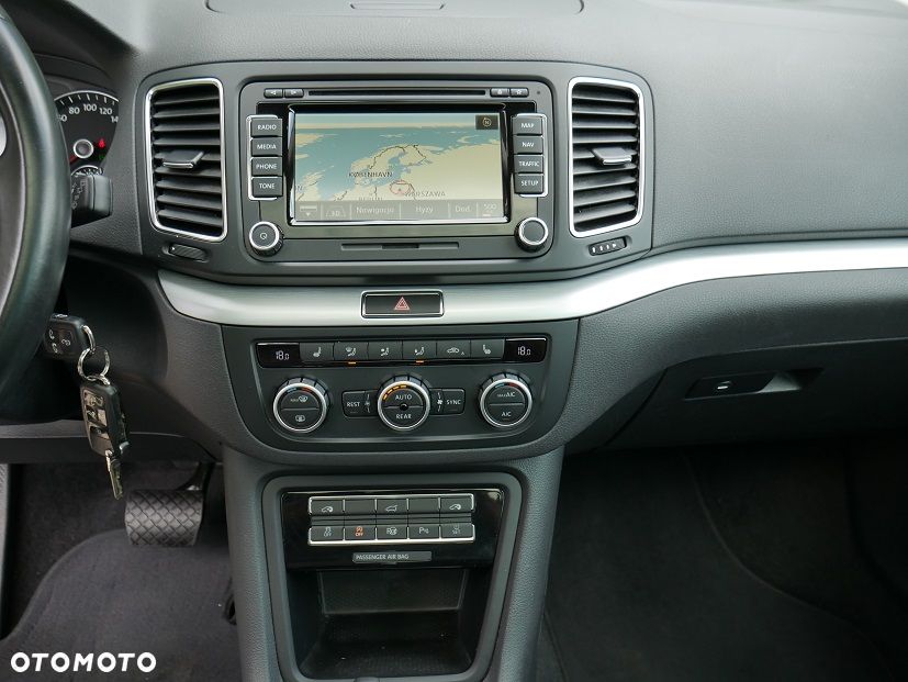 Volkswagen Sharan 2.0 TDI DSG Highline - 14