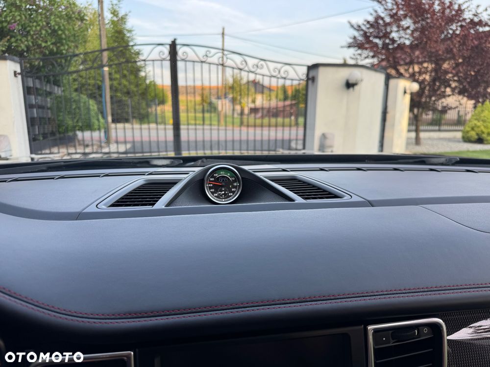 Porsche Panamera - 13