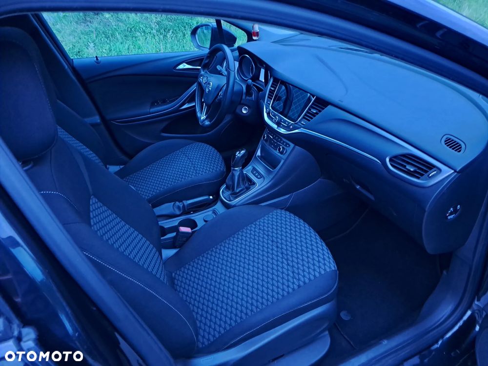 Opel Astra - 11