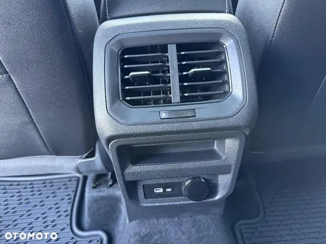 Volkswagen Tiguan - 20