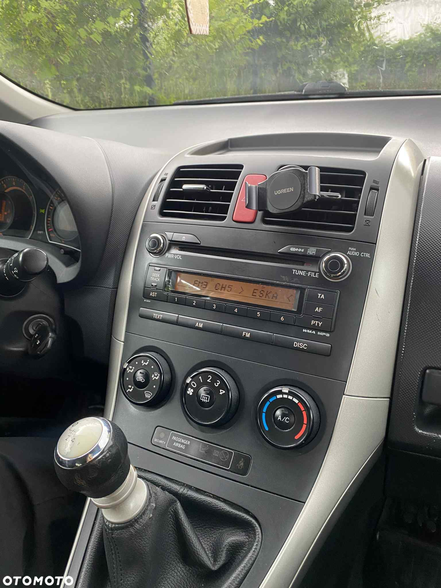 Toyota Auris - 23