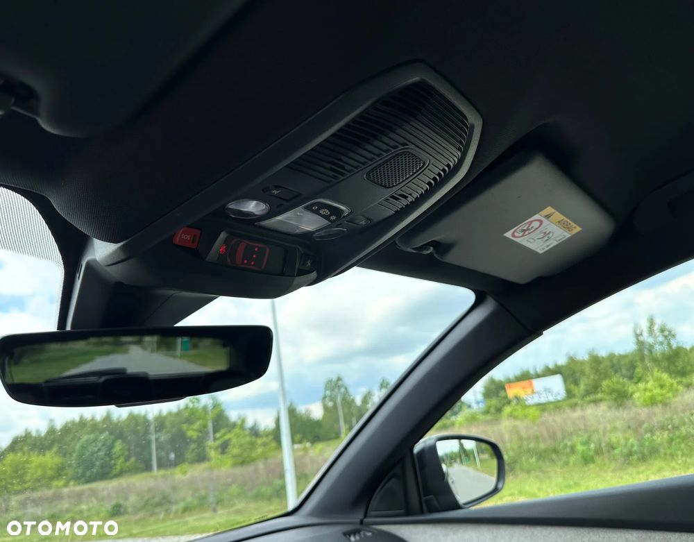 Peugeot 3008 - 24