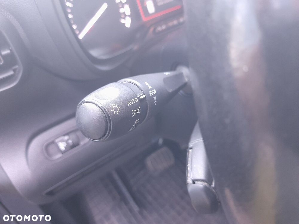 Fiat Doblo Van BLUE HDI - 12
