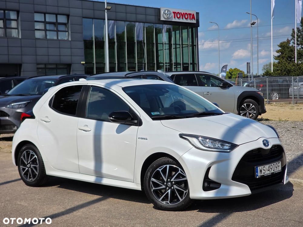 Toyota Yaris - 10