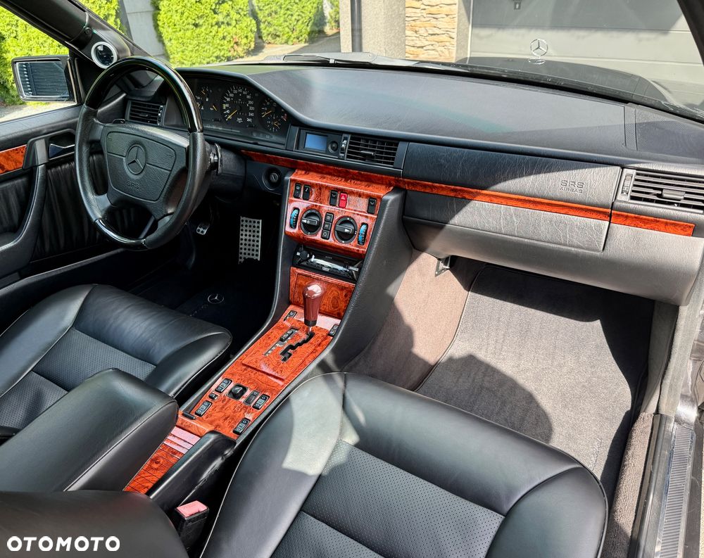 Mercedes-Benz W124 (1984-1993) - 15