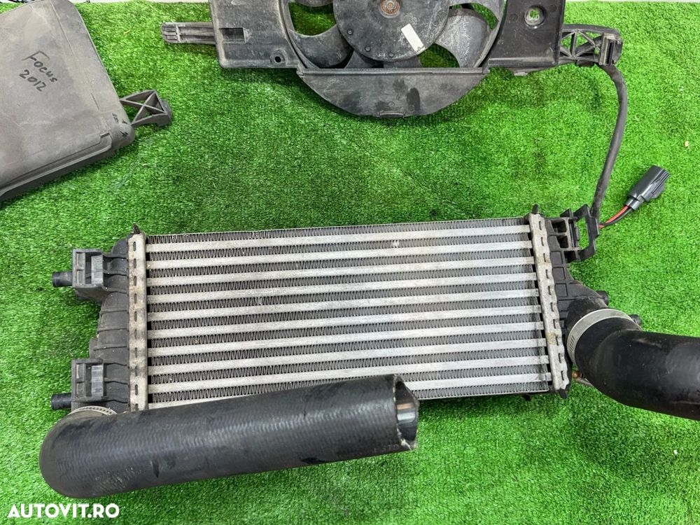 VENTILATOR RADIATOR INTERCOOLER FORD FOCUS 1.0 BENZINA 2012 COD OEM CV61-9L440-VC CV619L440VC BV61-8C607-SB BV618C607SB 2005-2012 - 2
