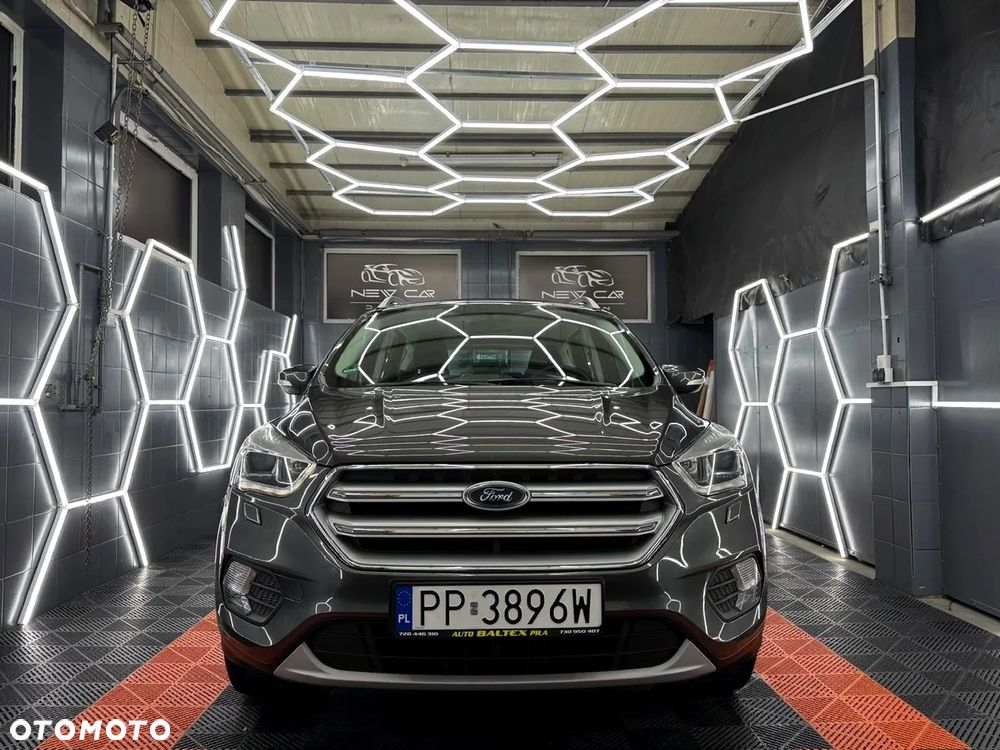 Ford Kuga 1.5 EcoBoost 2x4 Titanium - 7