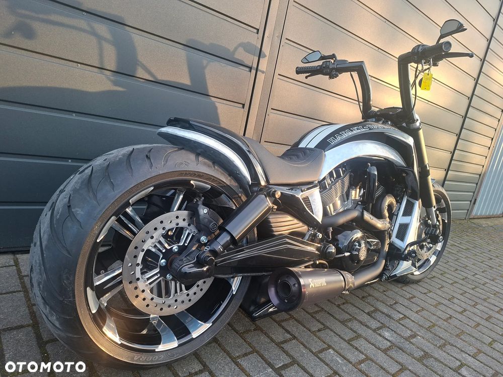 Harley-Davidson V-Rod Muscle - 7