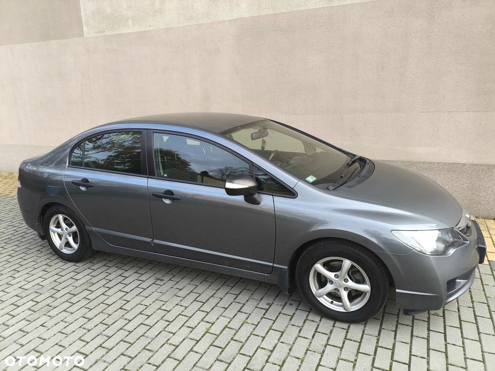 Honda Civic 1.8 Comfort - 6